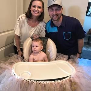 Meet your Posher, Shay